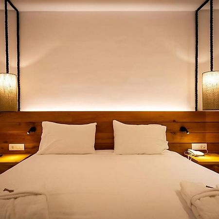 Eleals Boutique Hotel Перама Экстерьер фото